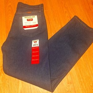 NWT Rustler from Wrangler jeans 31 X 30